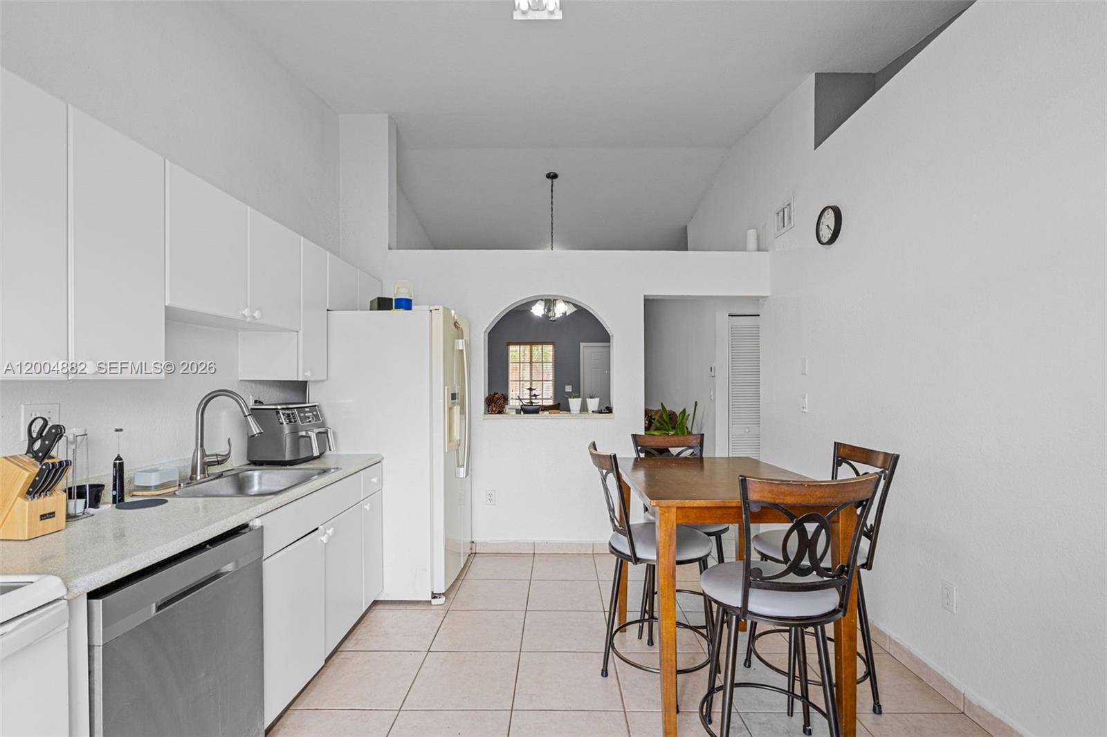 6962 NW 179th St # 6 Unit: 201-6