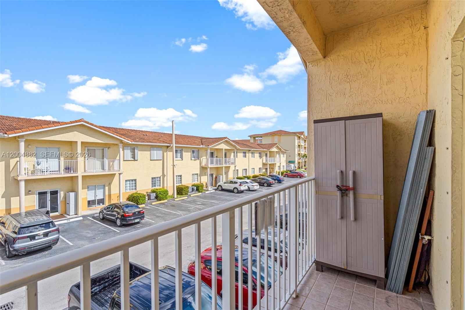 6962 NW 179th St # 6 Unit: 201-6