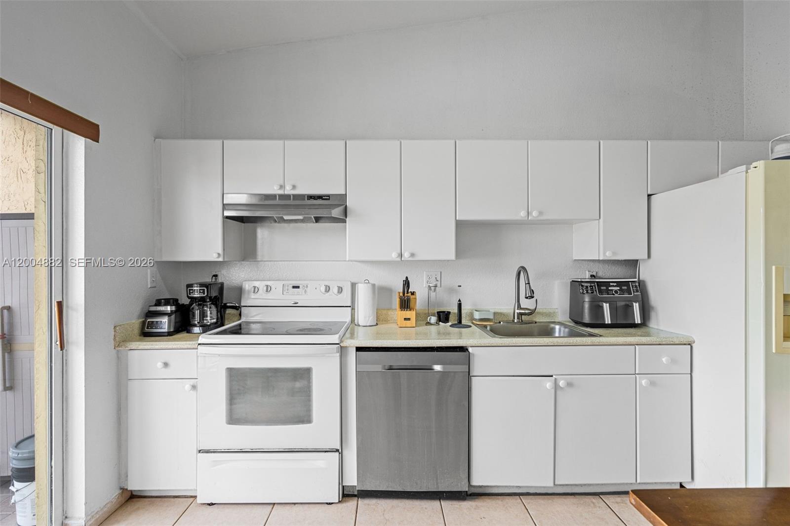 6962 NW 179th St # 6 Unit: 201-6