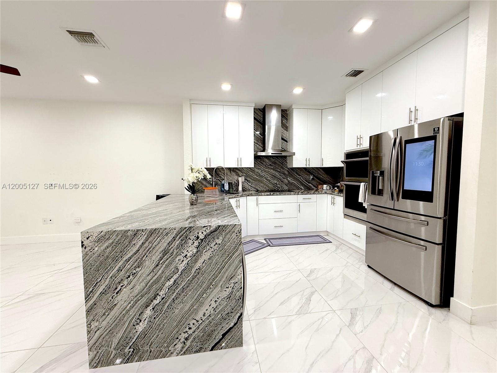 758 NE 34th Ave # 758