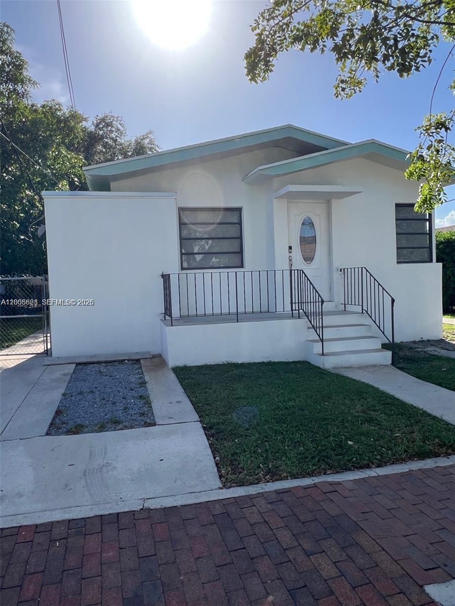 532 SW 16th Ave # 532