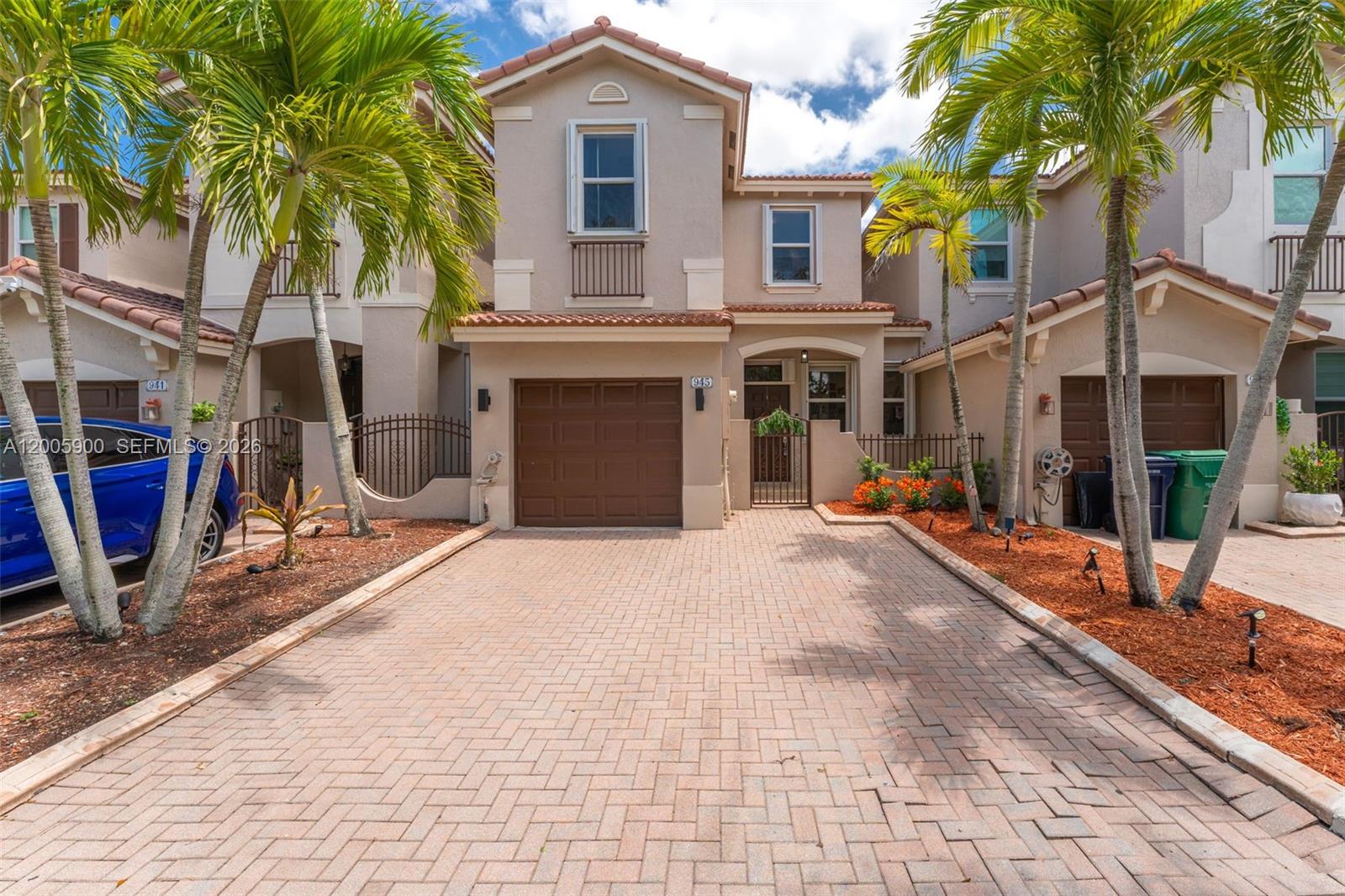 945 SW 154th Ct