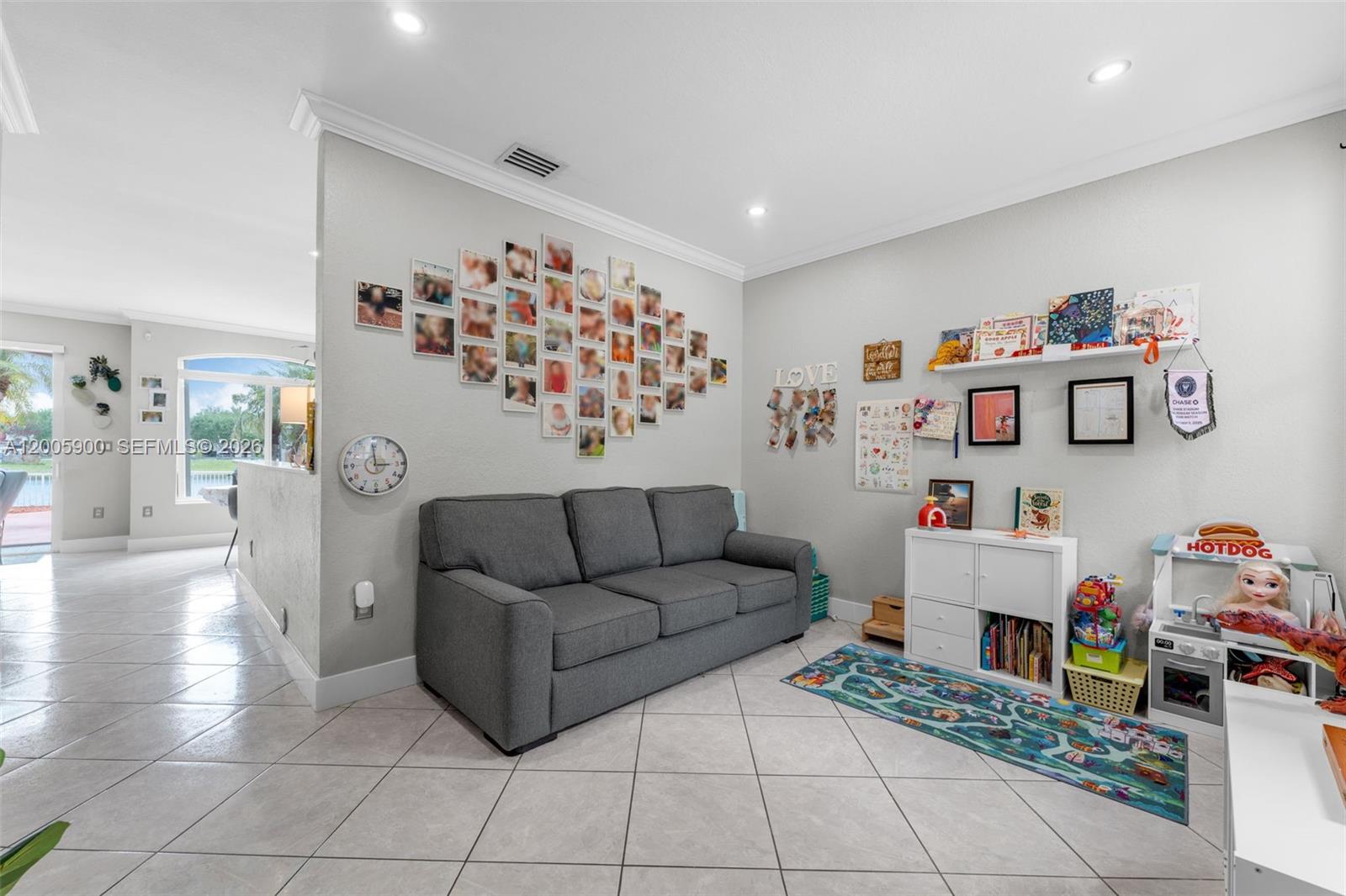 945 SW 154th Ct
