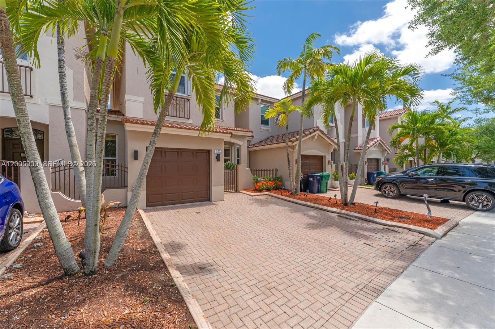 945 SW 154th Ct