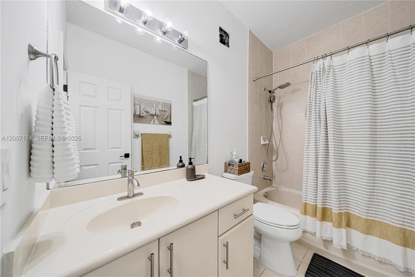8331 SW 124th Ave # 14 Unit: 105-14
