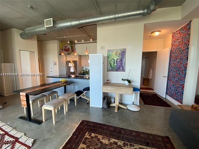 10 SW South River Dr # 909