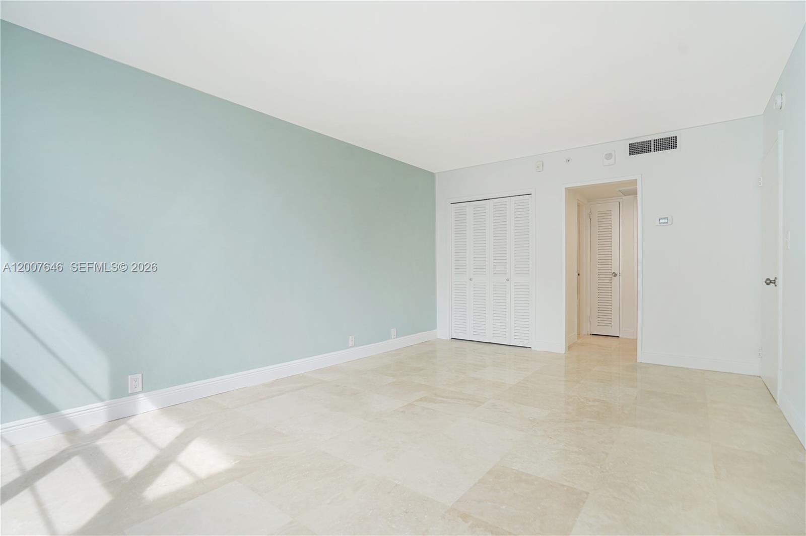5101 Collins Ave # 14F