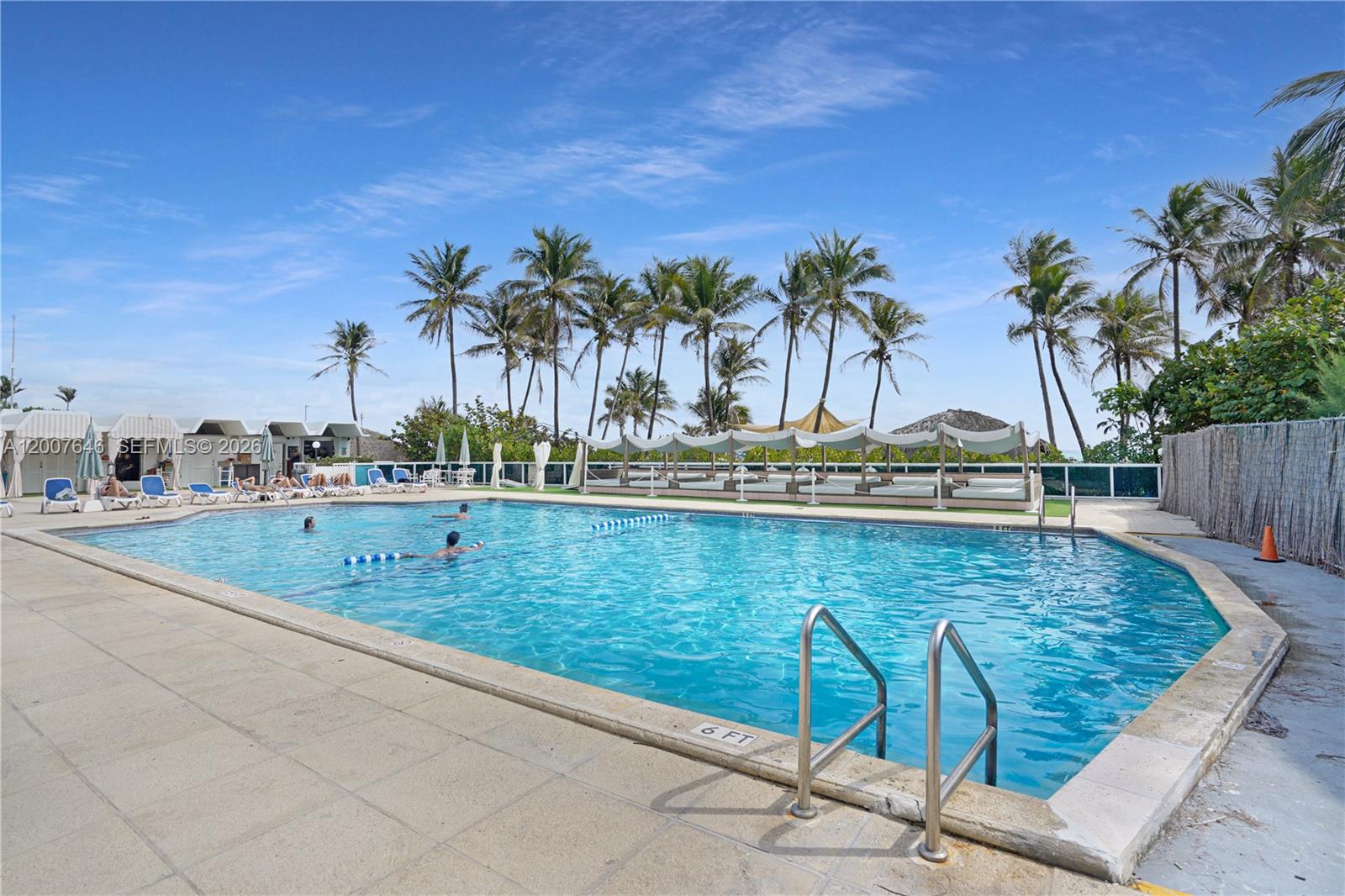 5101 Collins Ave # 14F