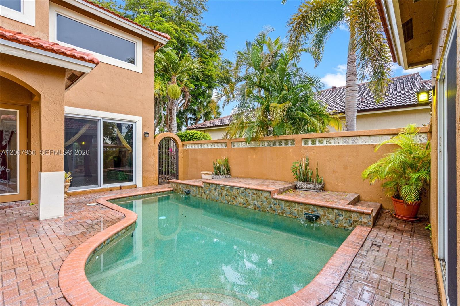 16403 Diamond Head Dr