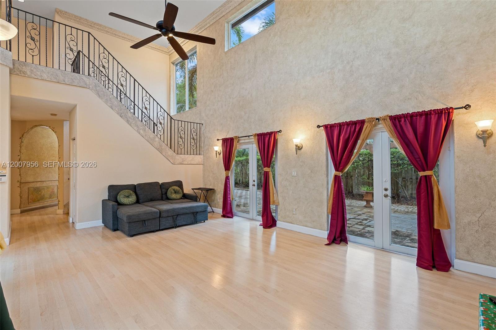 16403 Diamond Head Dr