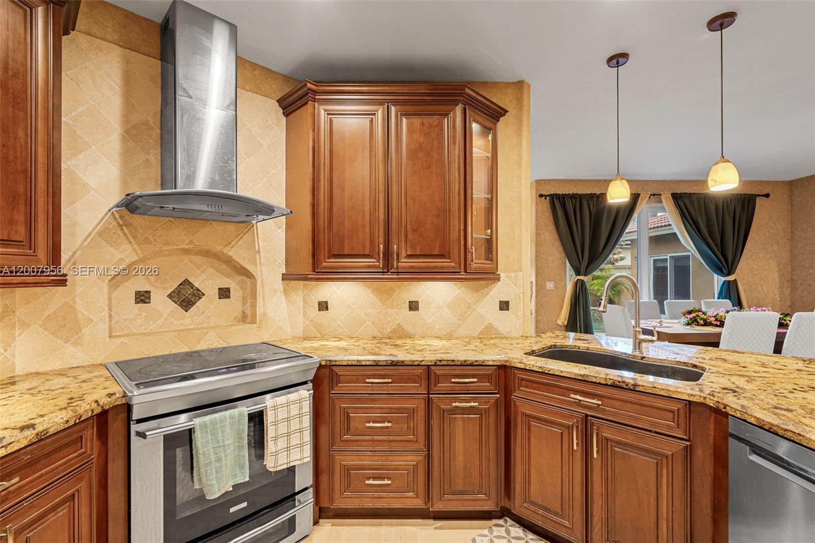16403 Diamond Head Dr