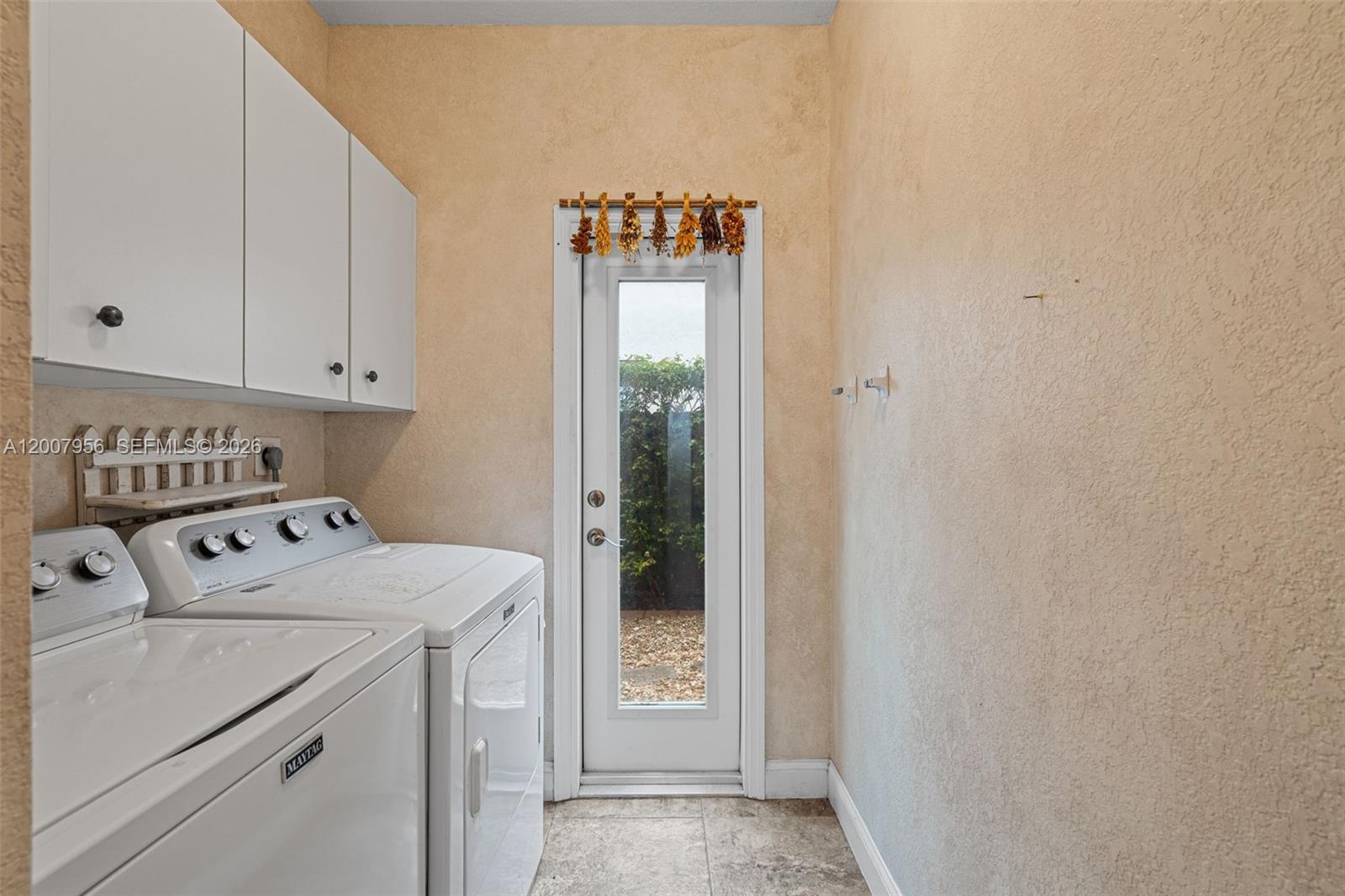 16403 Diamond Head Dr