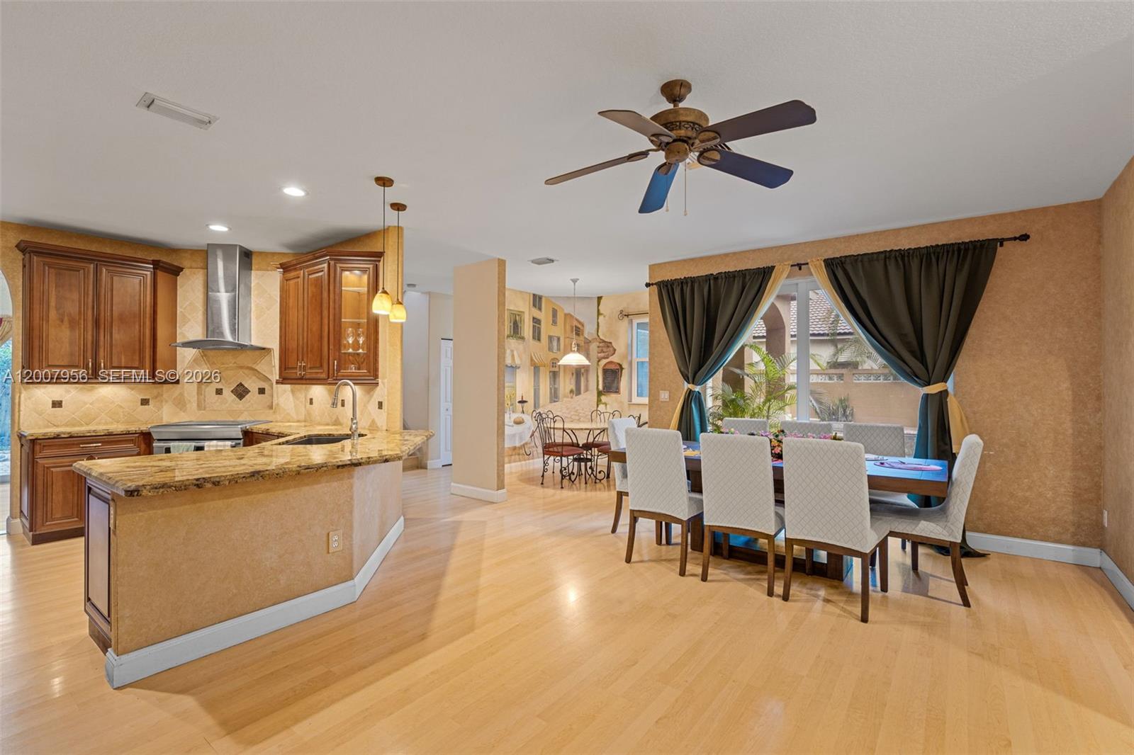 16403 Diamond Head Dr