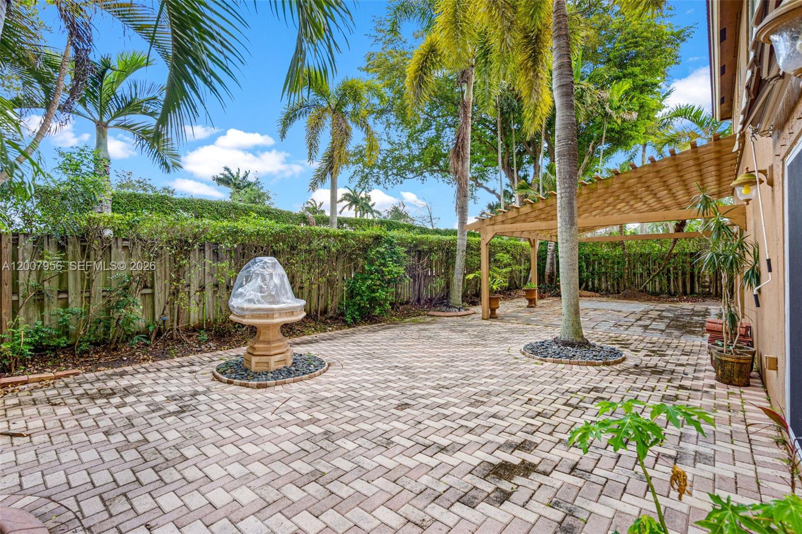 16403 Diamond Head Dr