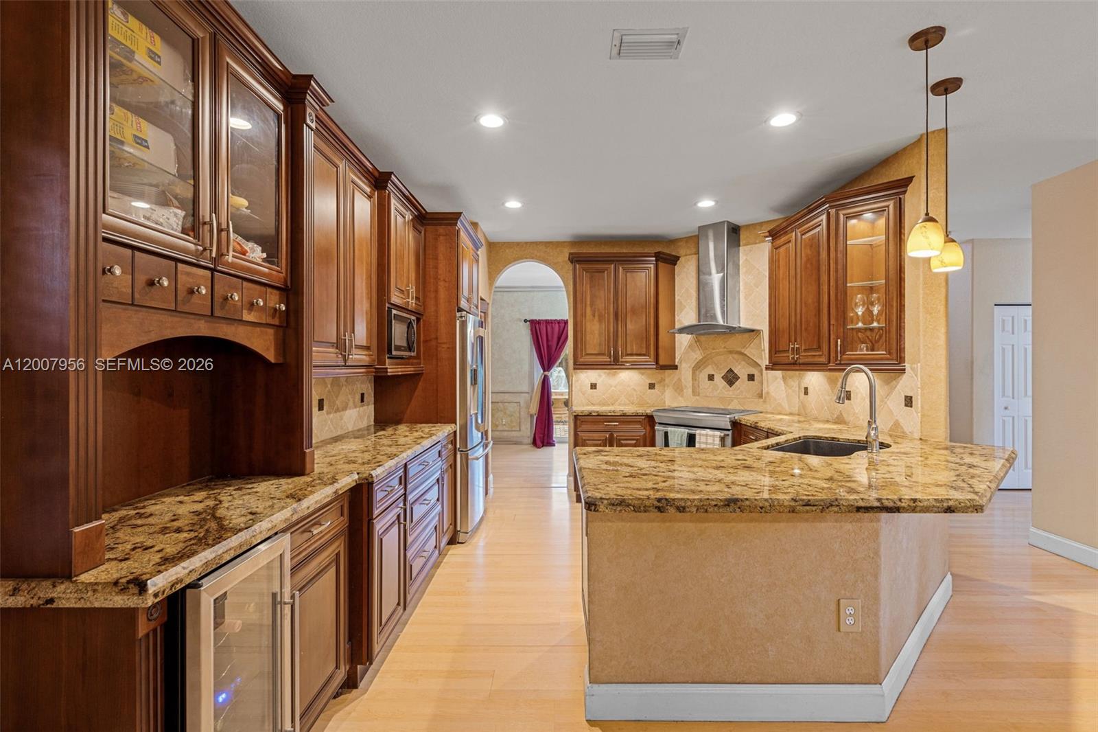 16403 Diamond Head Dr