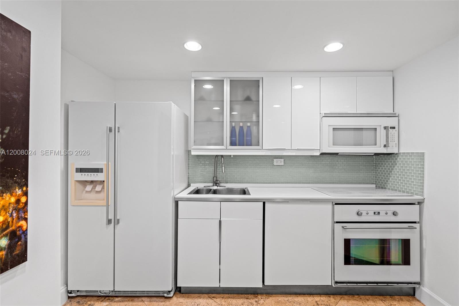 905 Brickell Bay Dr # 1830