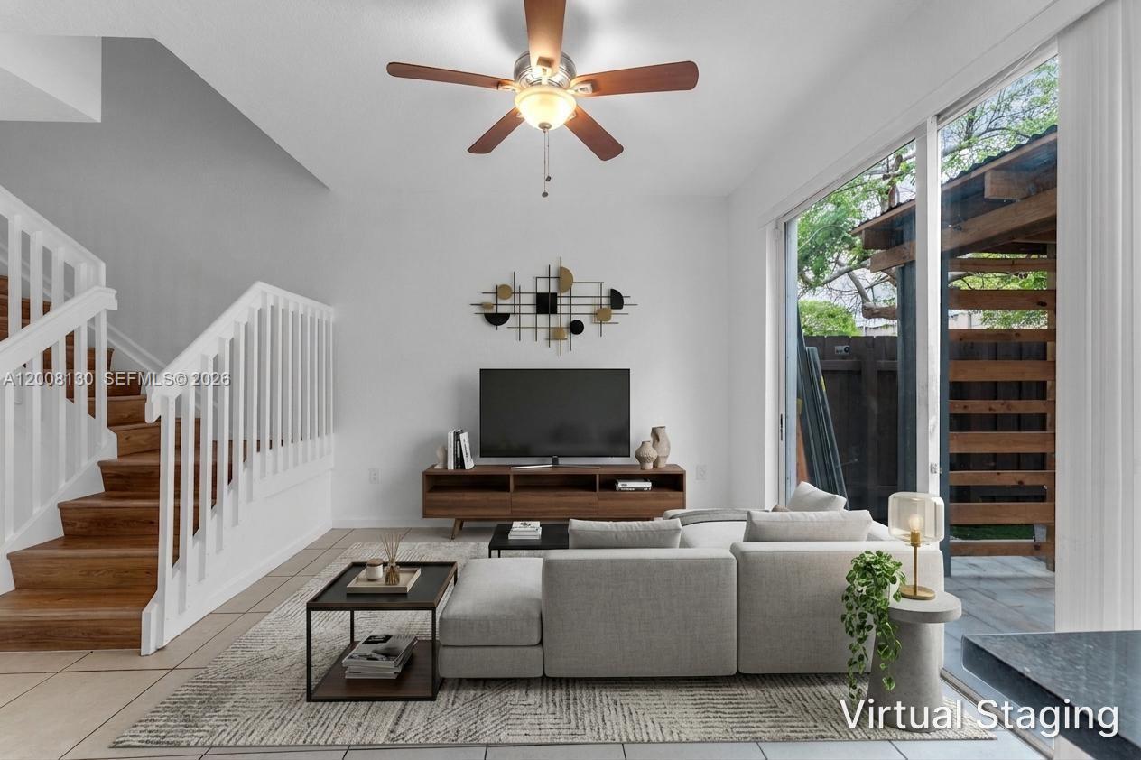 1072 NE 30th Ave