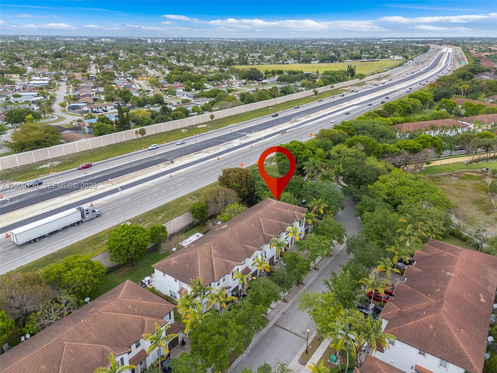1072 NE 30th Ave