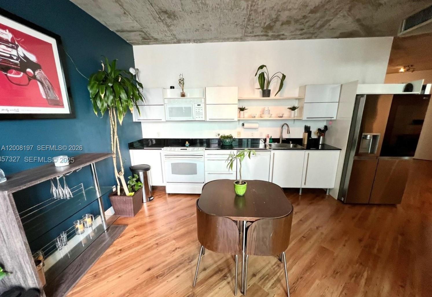 690 SW 1st Ct # 1934