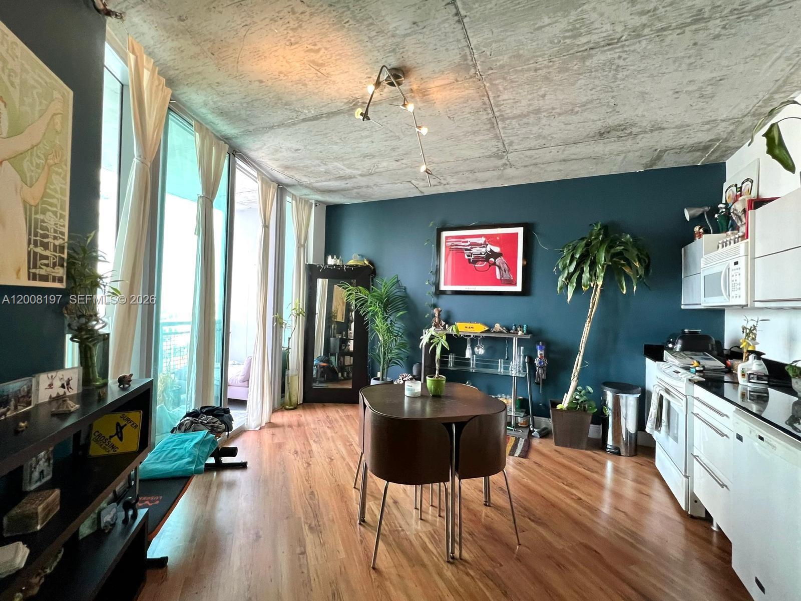 690 SW 1st Ct # 1934