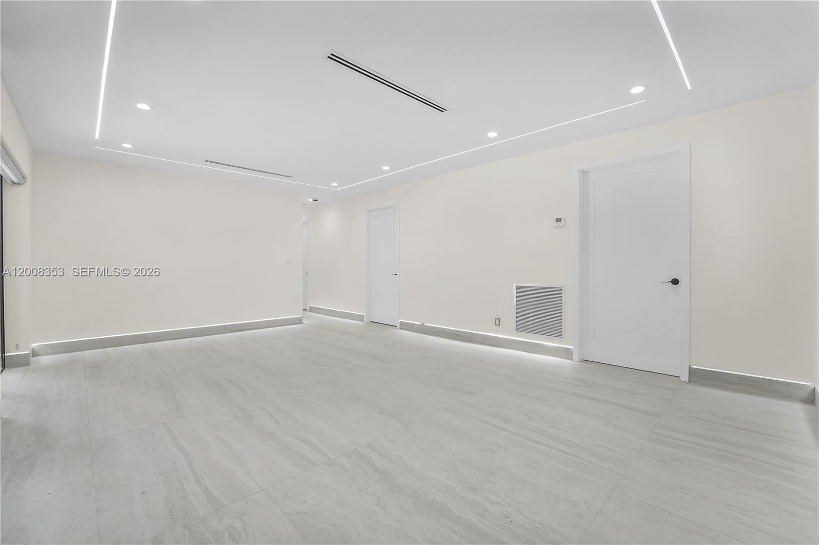 4700 SW 110th Ave