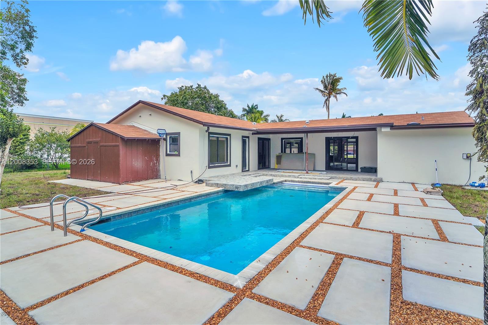 4700 SW 110th Ave