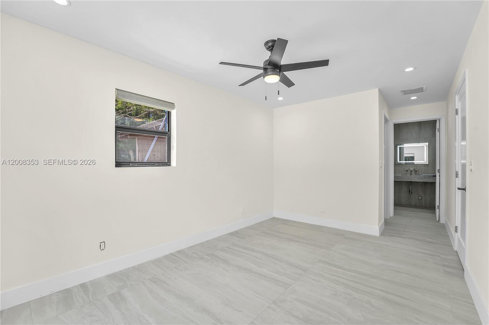 4700 SW 110th Ave