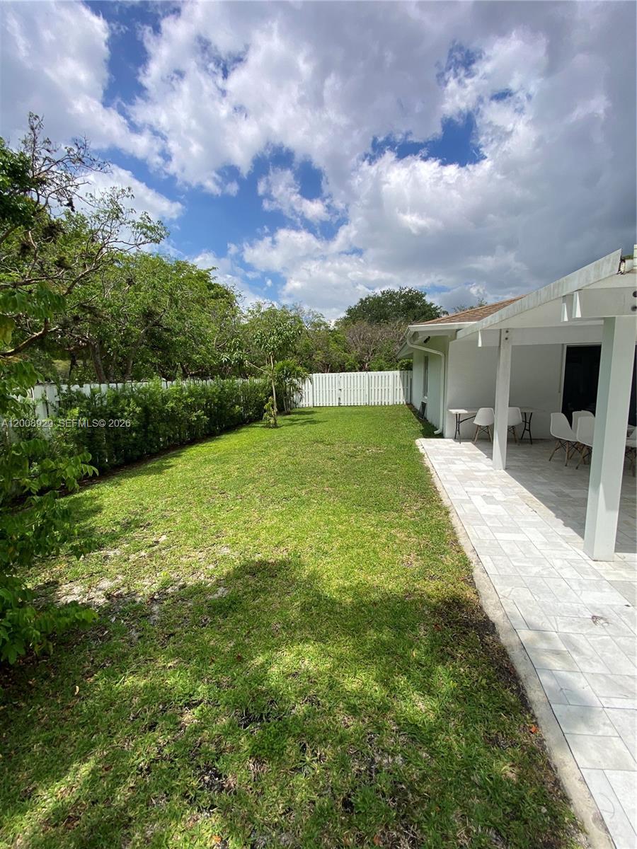 11121 SW 110th Rd # 11121