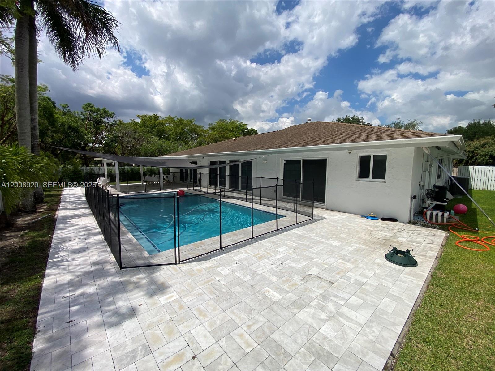 11121 SW 110th Rd # 11121