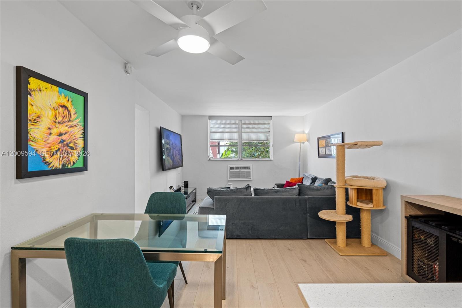 915 Jefferson Ave # 2E
