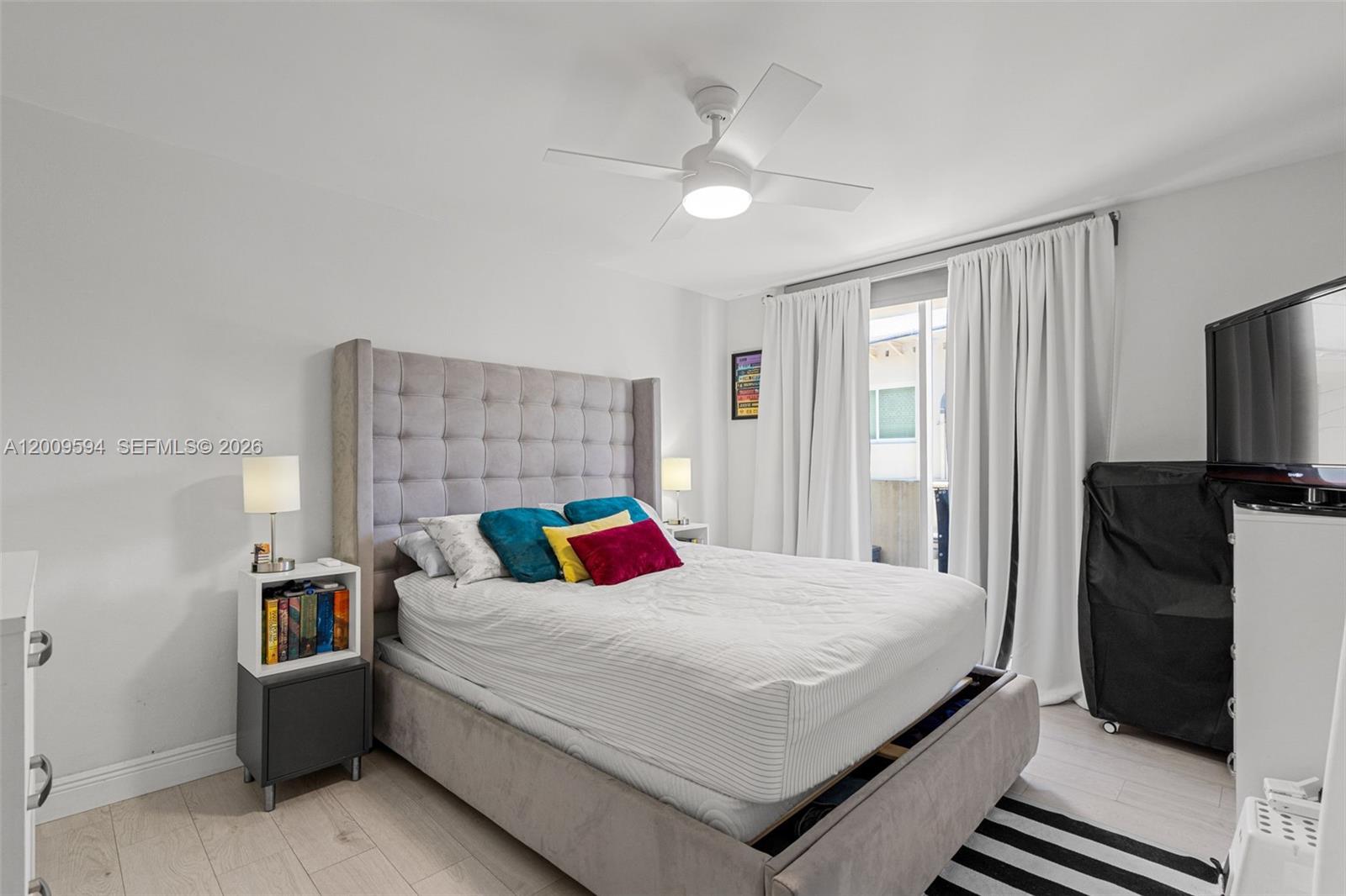 915 Jefferson Ave # 2E