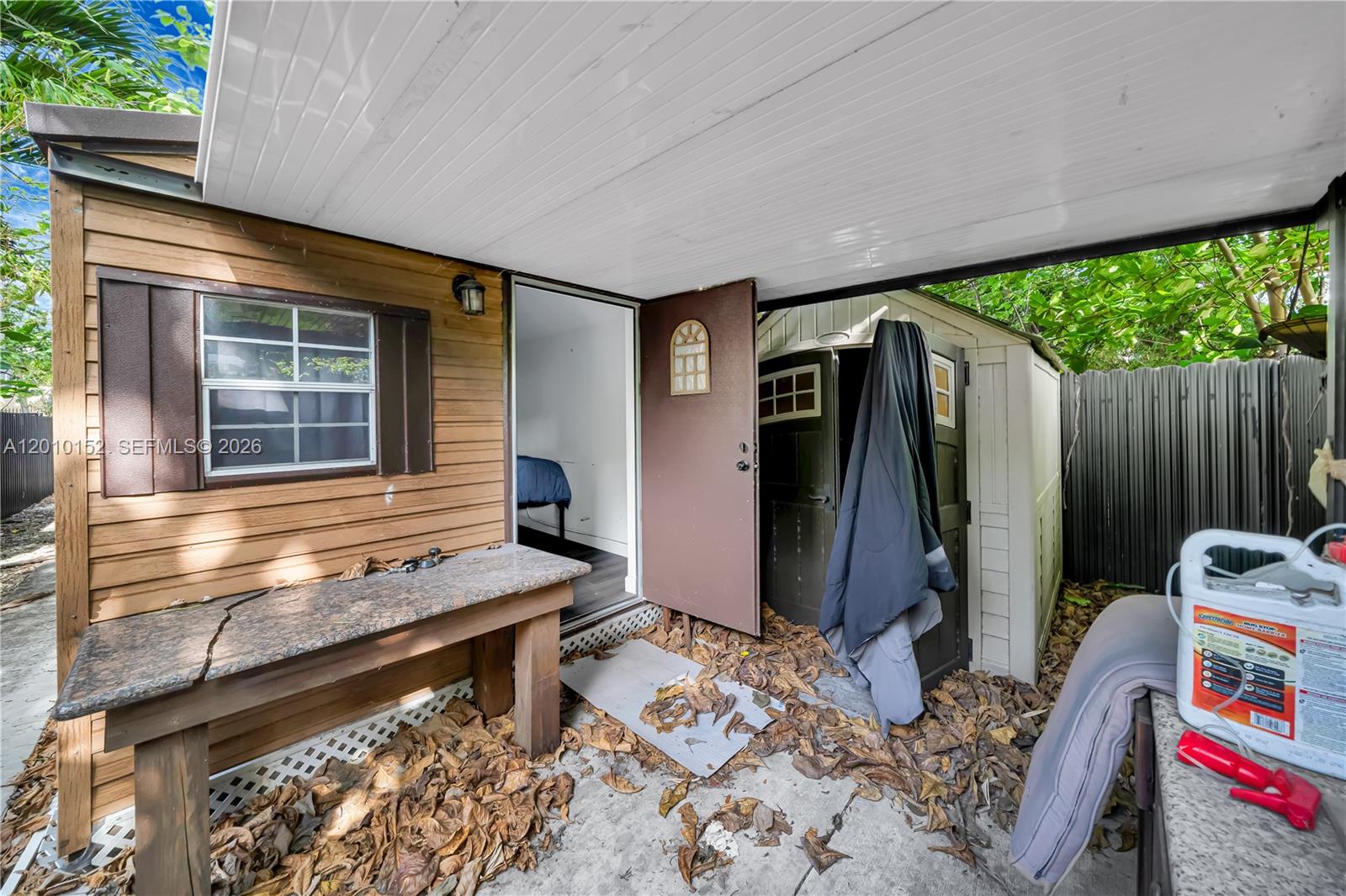 3033 Hibiscus Street