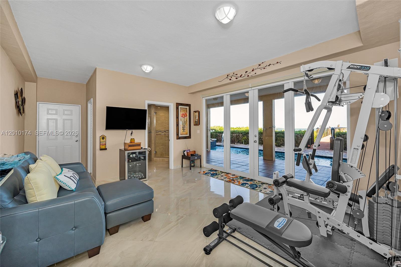 112 N Bounty Ln