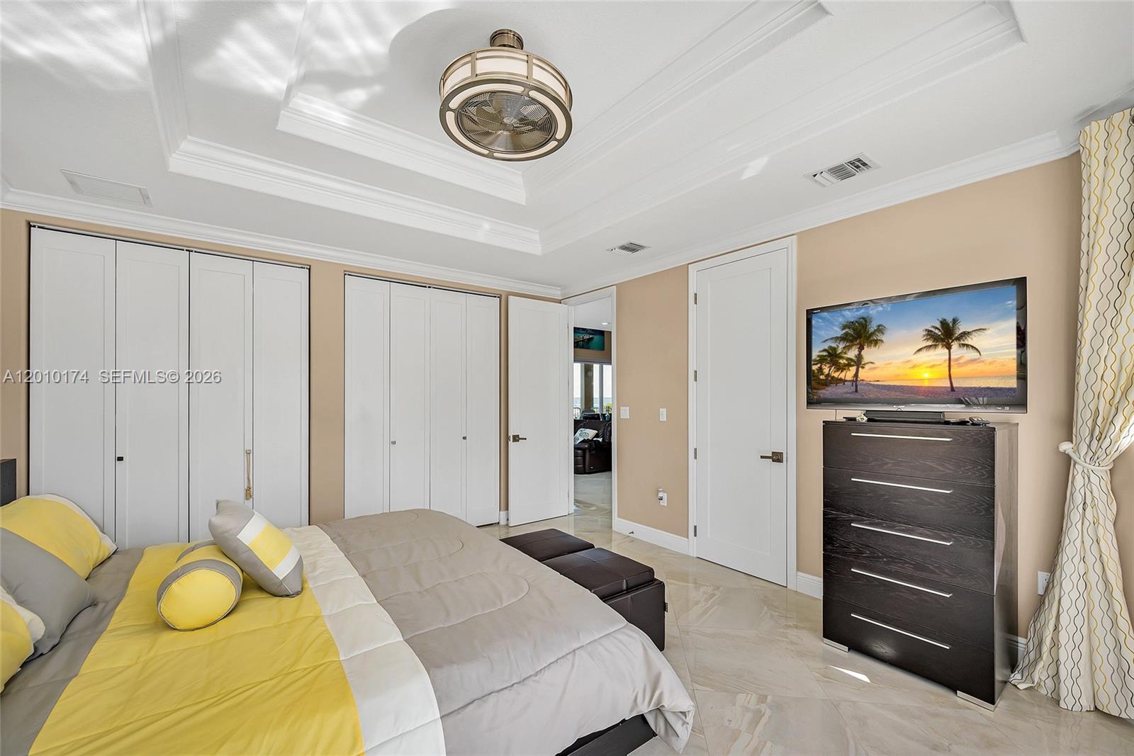 112 N Bounty Ln