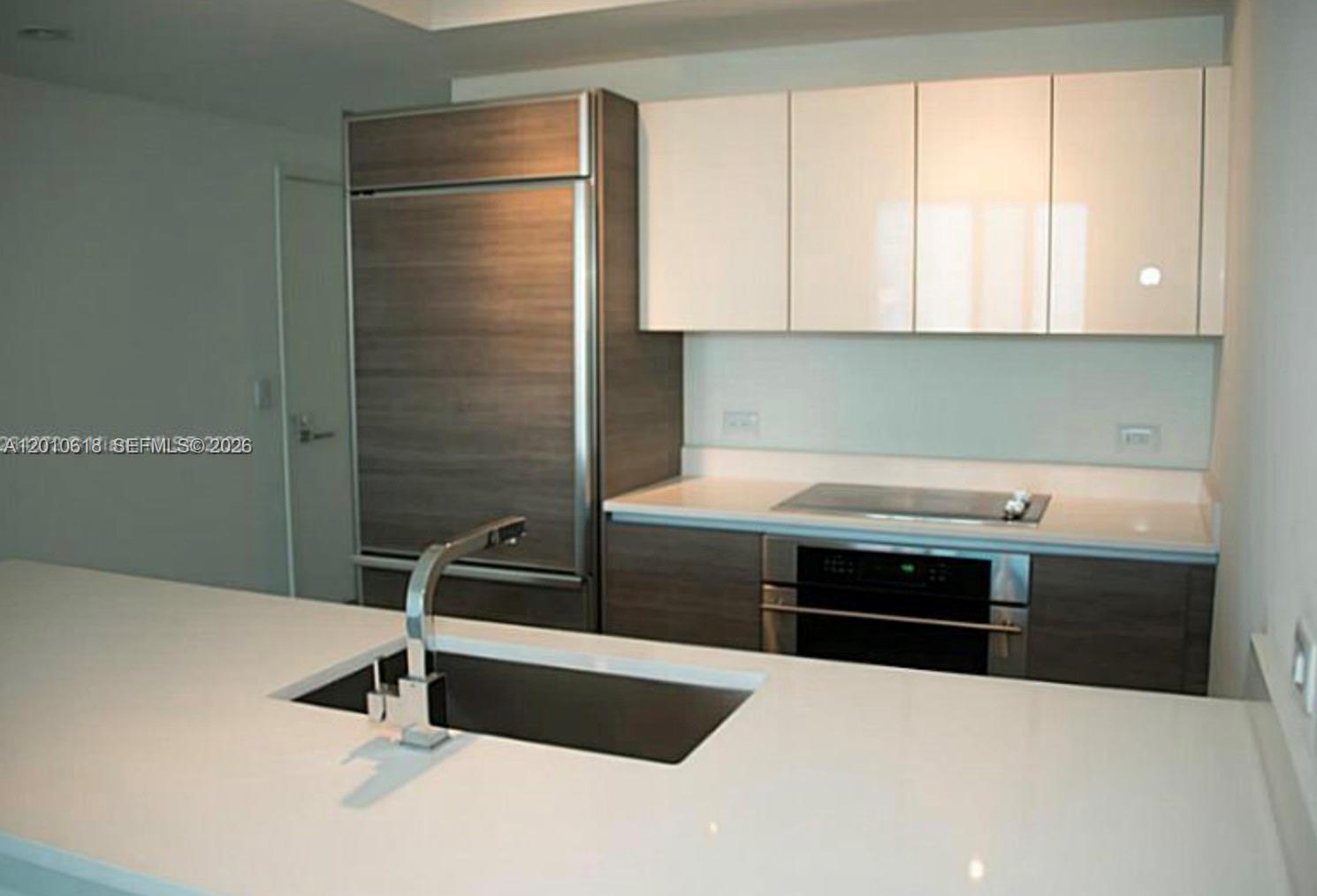 1100 S Miami Ave Unit: 2407