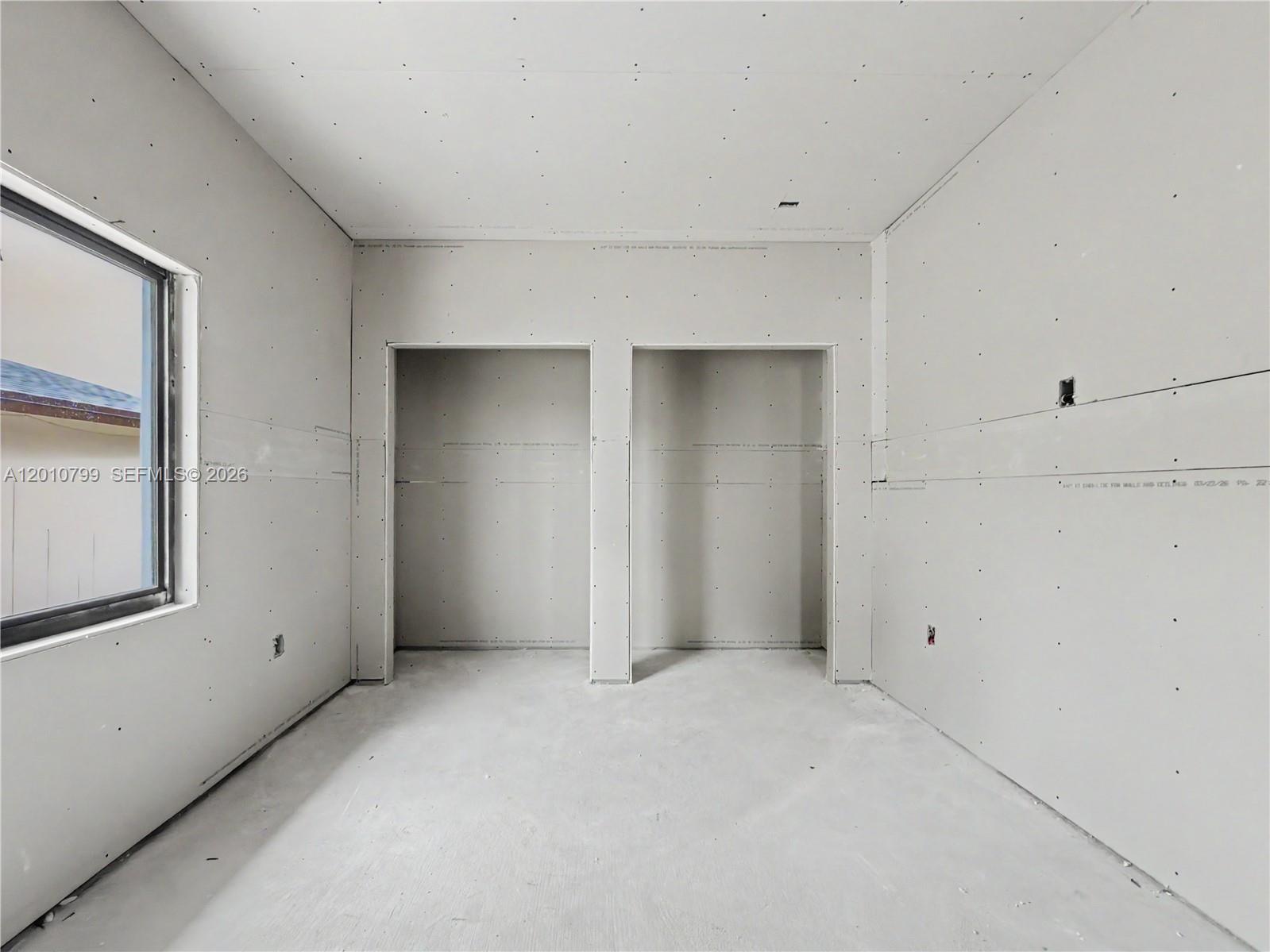 640 SW 10th Ave