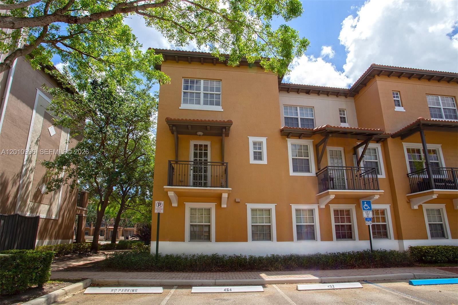 454 SW 147th Ave # 4601
