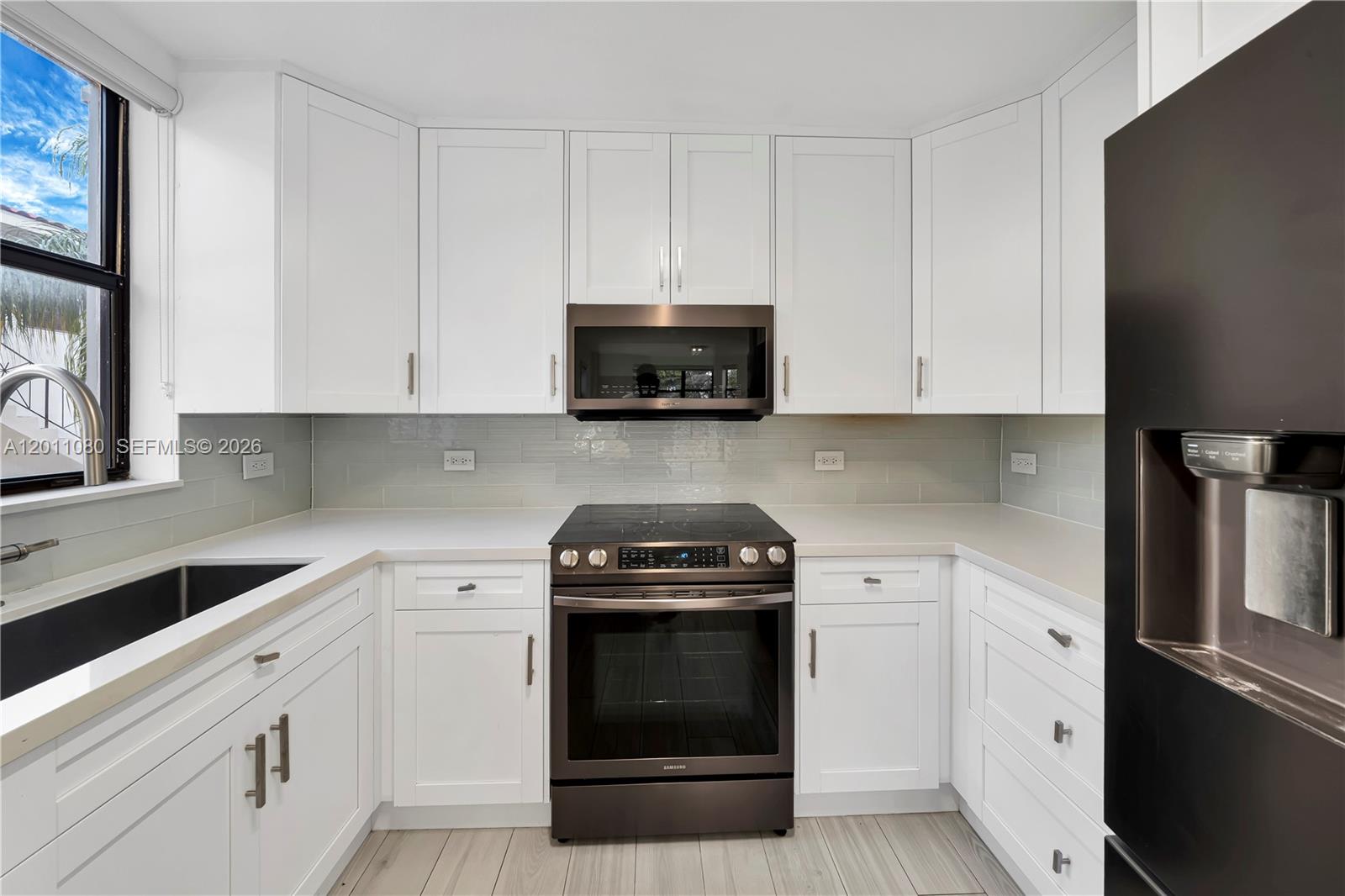 1650 Galiano St Unit: TH15