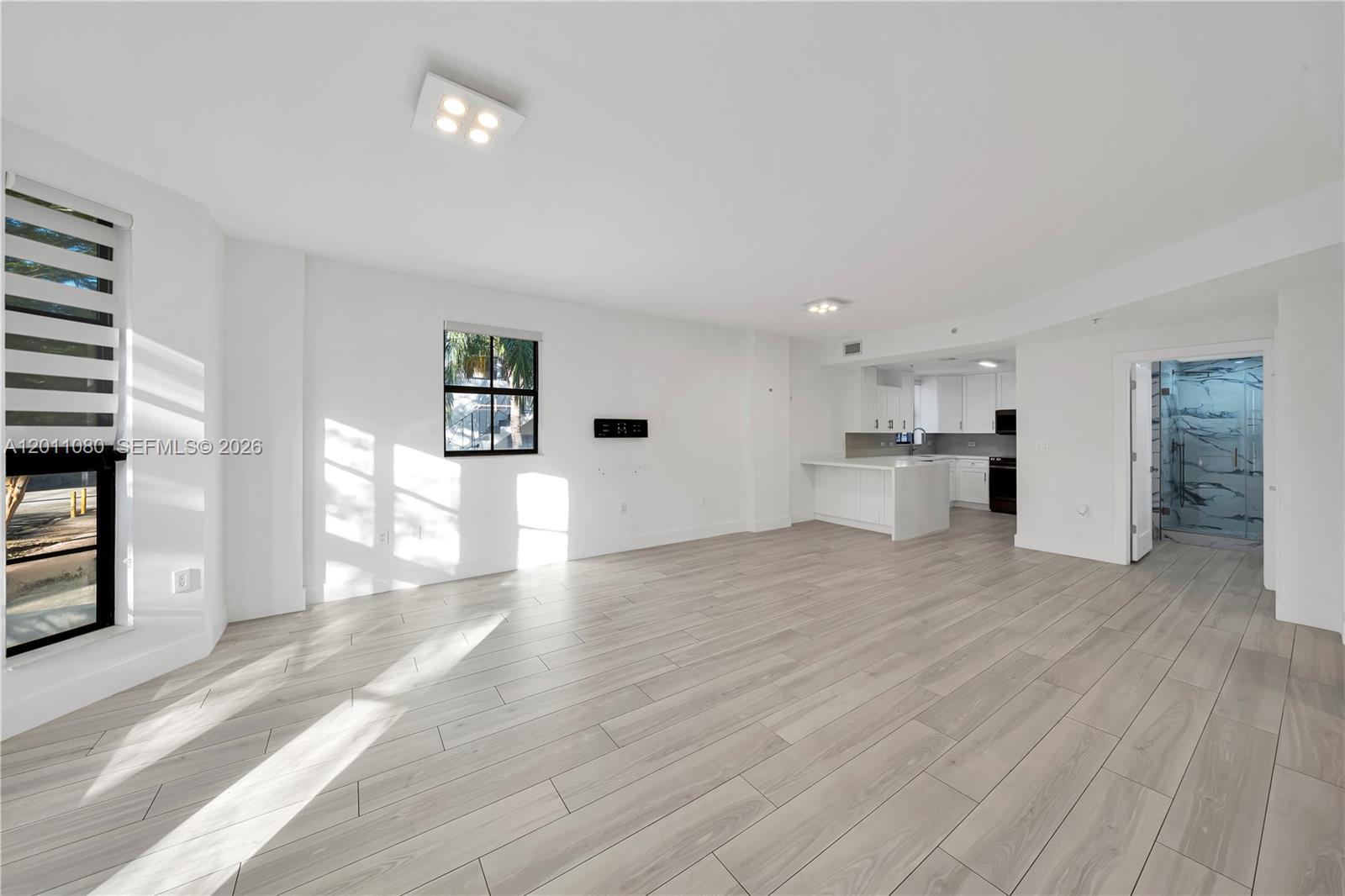 1650 Galiano St Unit: TH15