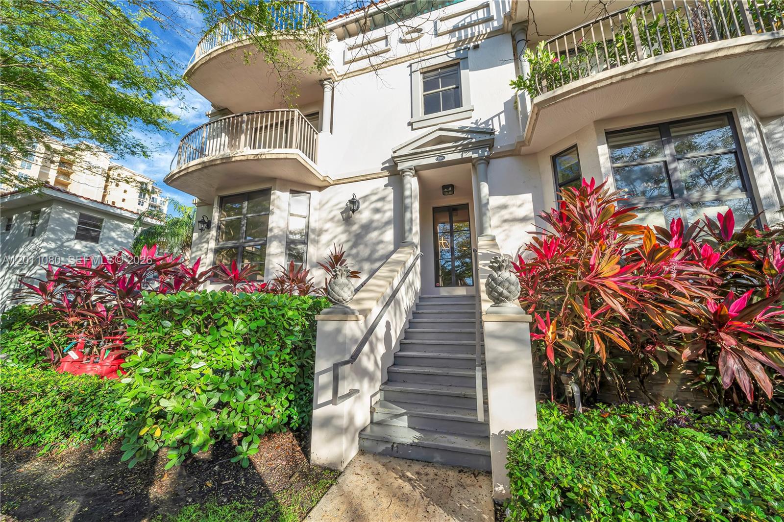 1650 Galiano St Unit: TH15