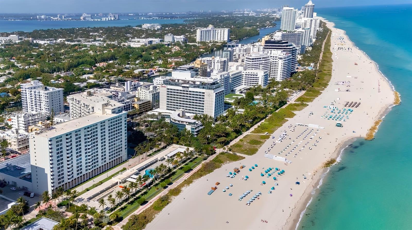 2899 Collins Ave # 905
