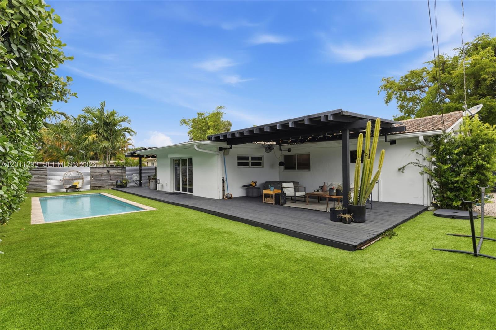 430 NW 88th St