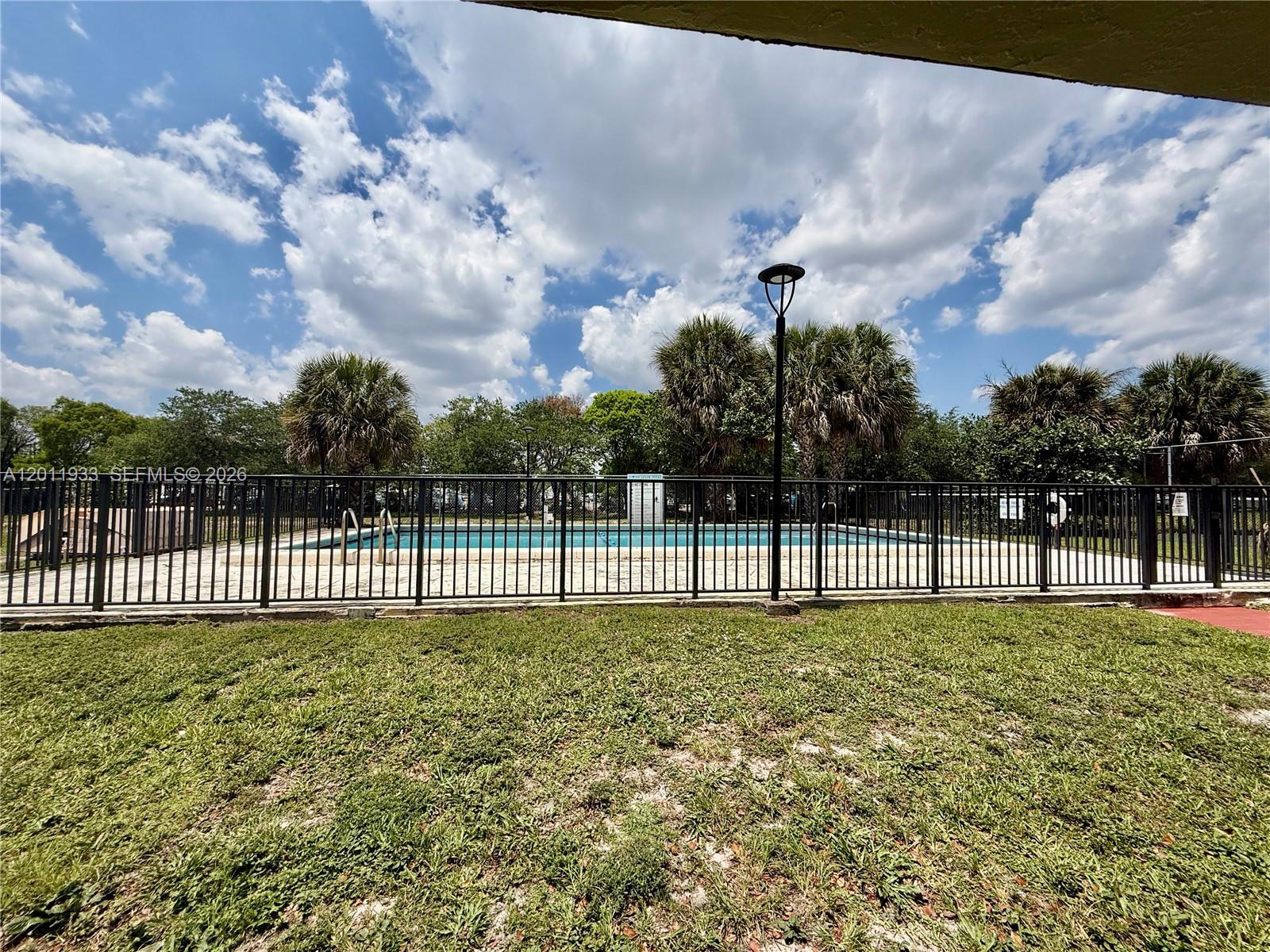 5700 SW 127th Ave # 1413