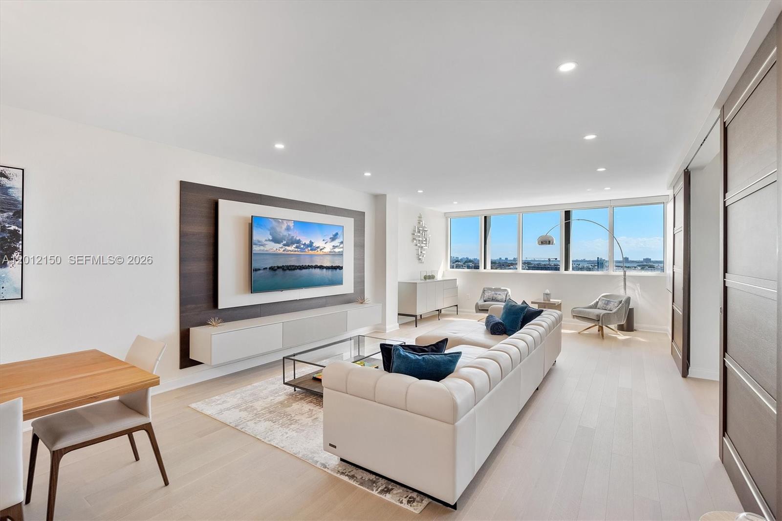 10275 Collins Ave # 1530