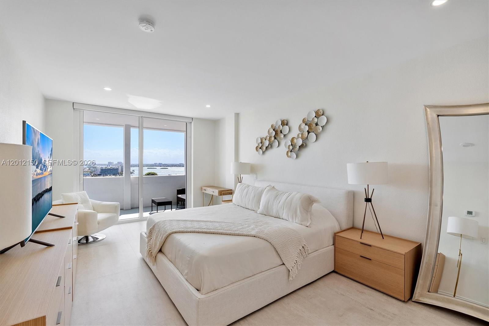 10275 Collins Ave # 1530