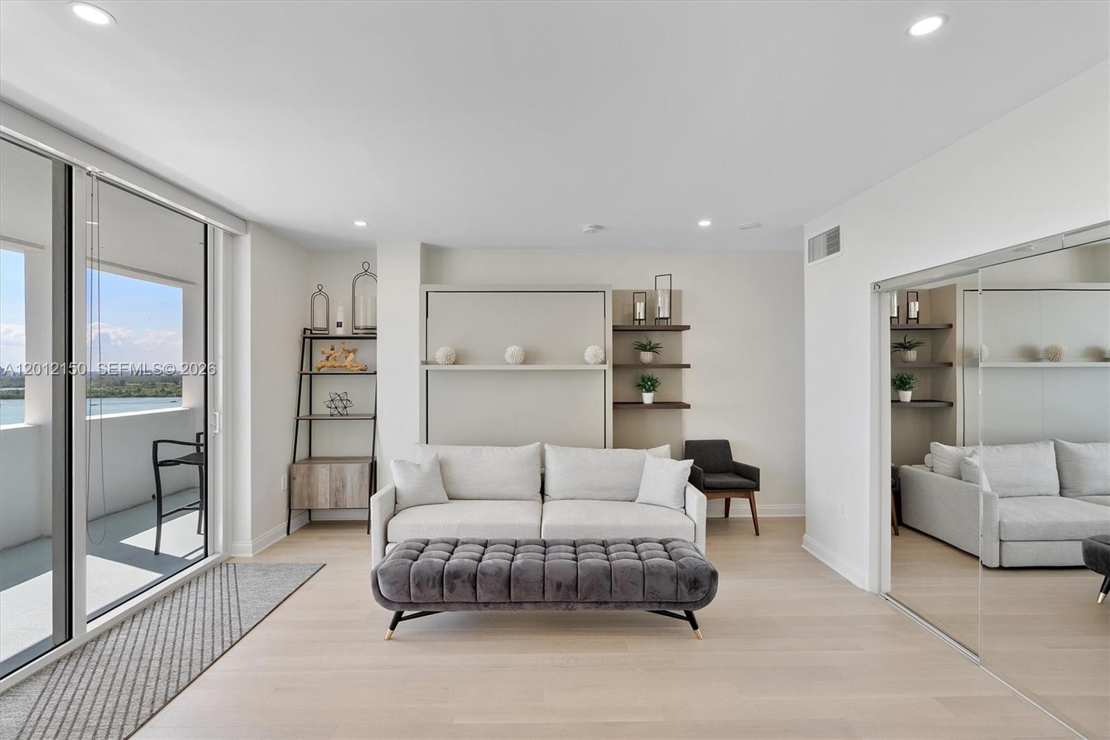 10275 Collins Ave # 1530