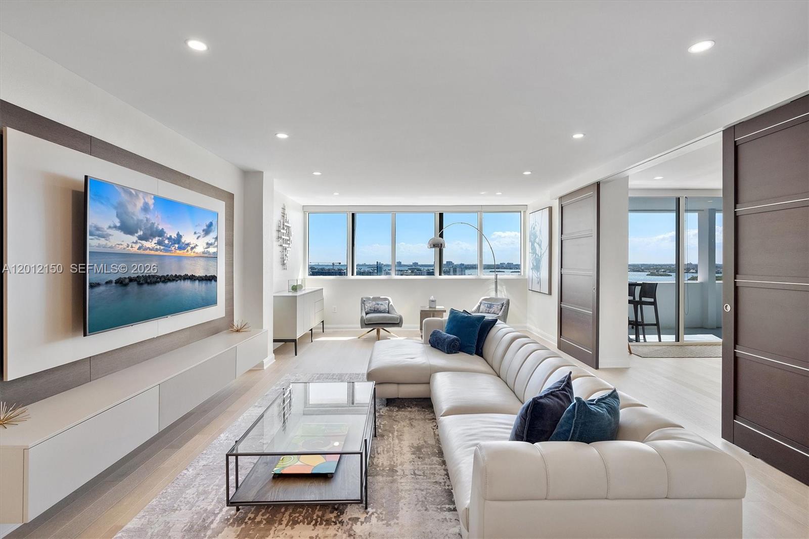 10275 Collins Ave # 1530