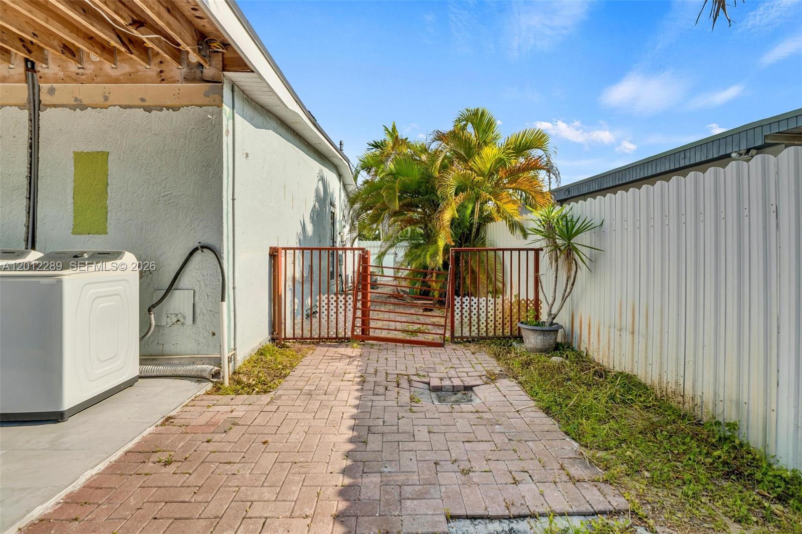 11500 SW 57th Ter