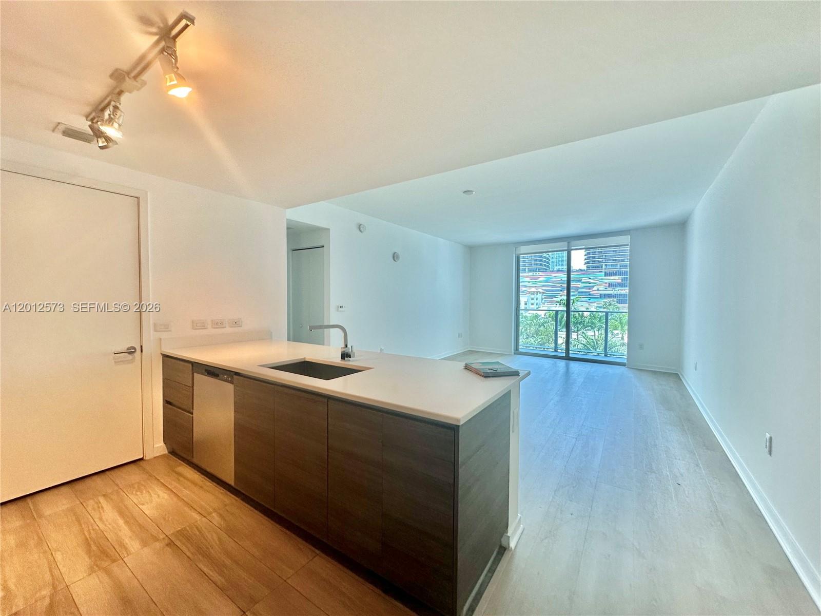 1100 S Miami Ave Unit: 409