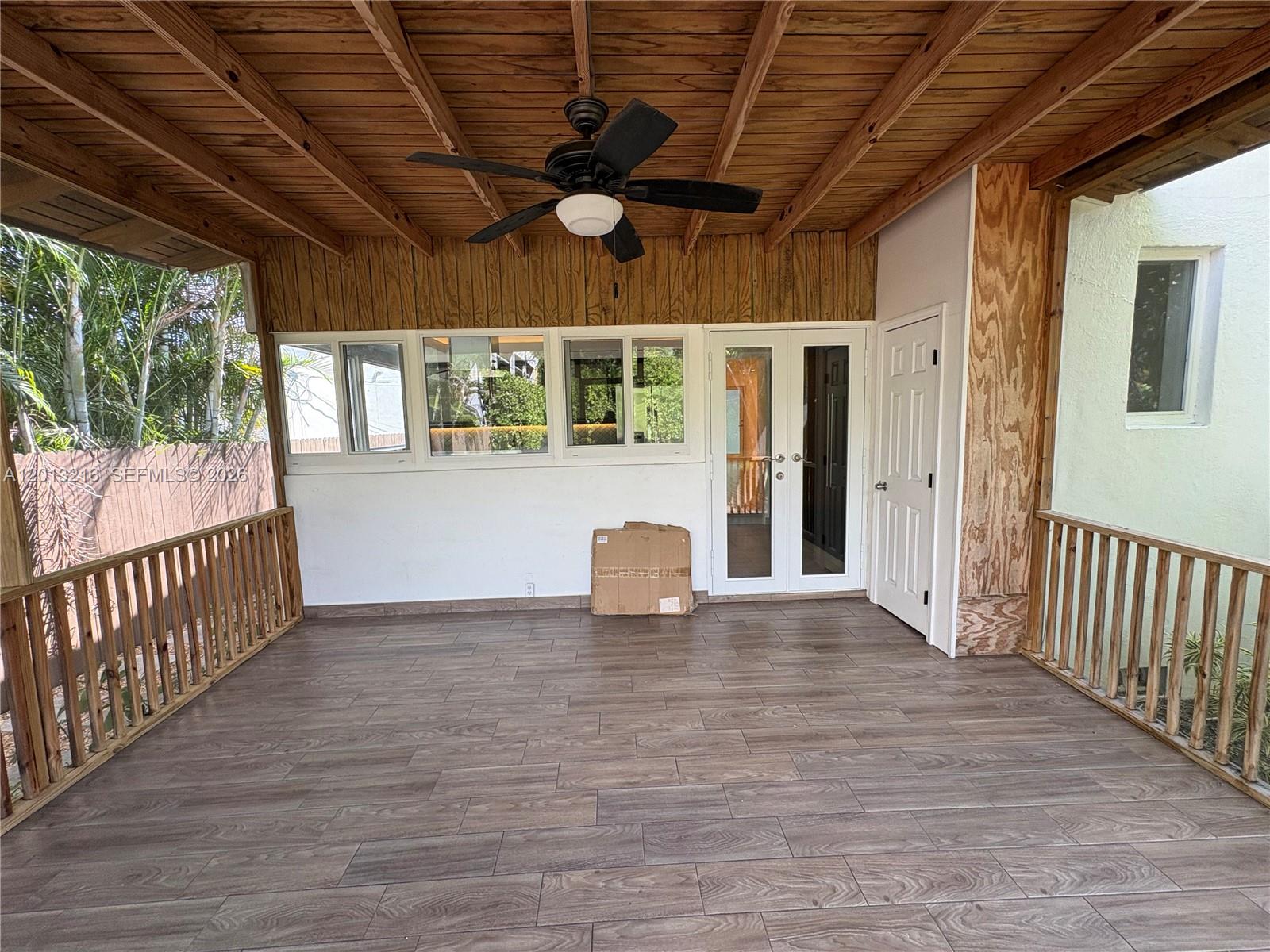 250 SW 19th Rd